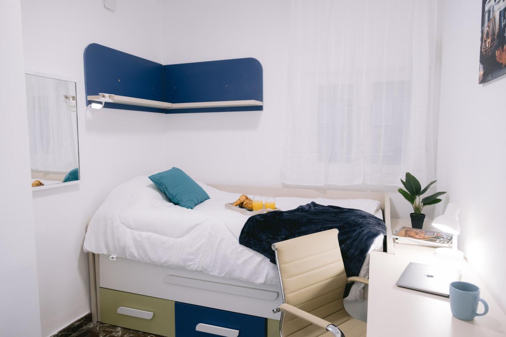 Piso Compartido Delyrent, Reja Hotel Jaén Kültér fotó