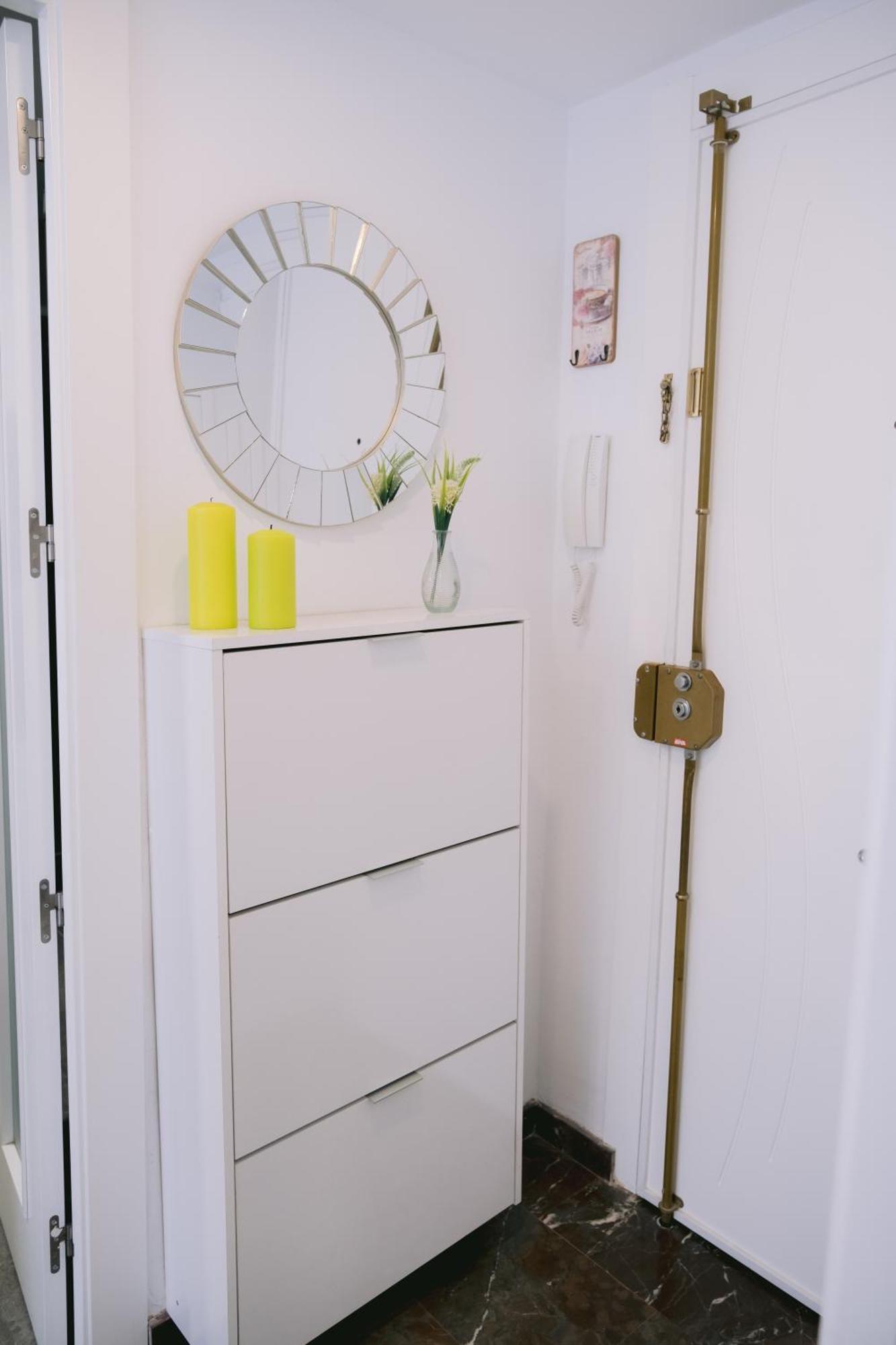 Piso Compartido Delyrent, Reja Hotel Jaén Kültér fotó