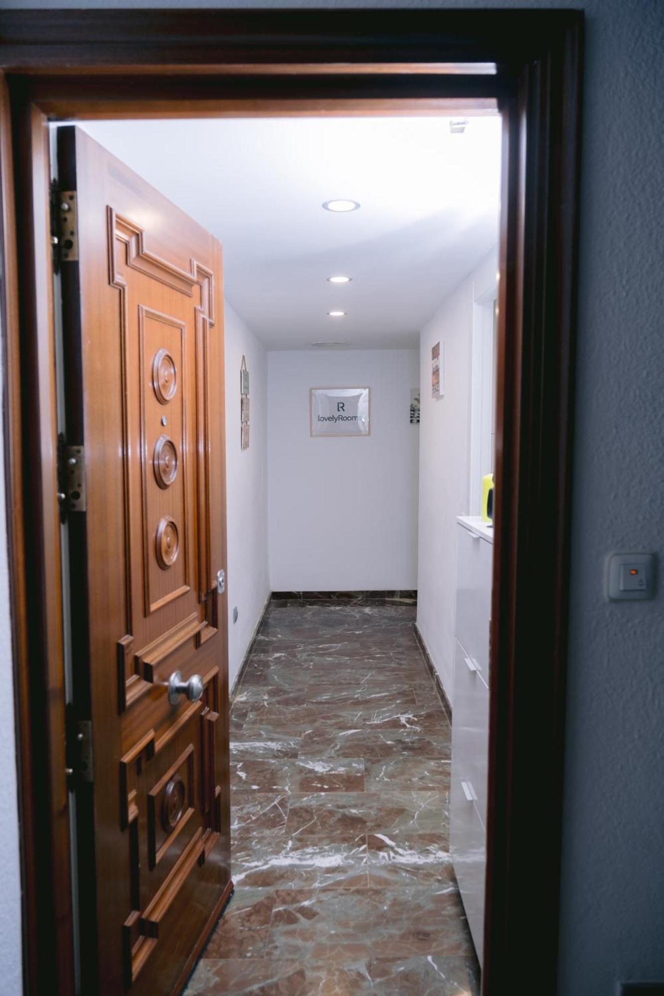 Piso Compartido Delyrent, Reja Hotel Jaén Kültér fotó